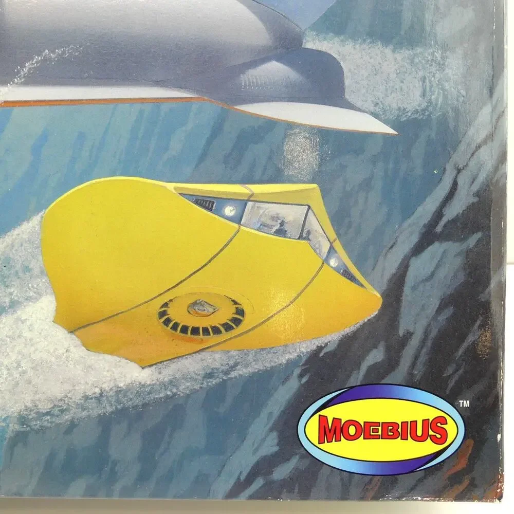 2008 Moebius Models Seaview Sub Marine Model Kit Voyage to the Bottom of the Sea